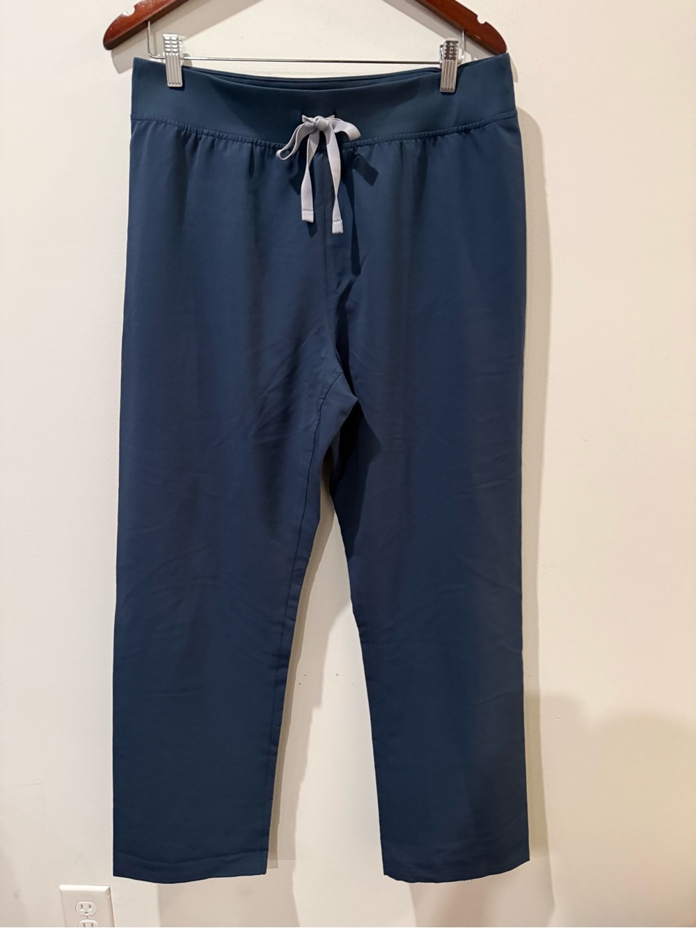 Figs Night Sky Technical Collection Scrub Pants Size L